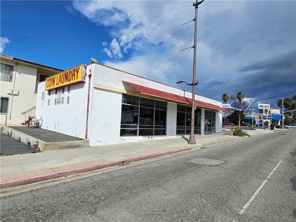 Property Image for 565 E Willow Street