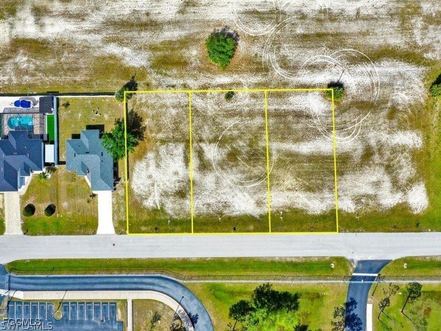Property Image for 1914,1918,1922 SW 7th Place