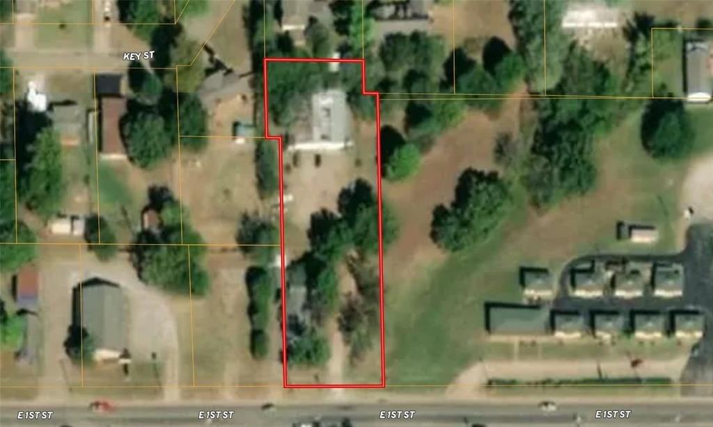 Property Image for 724 E 1st Street