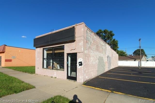 Property Image for 3125 FORT Street