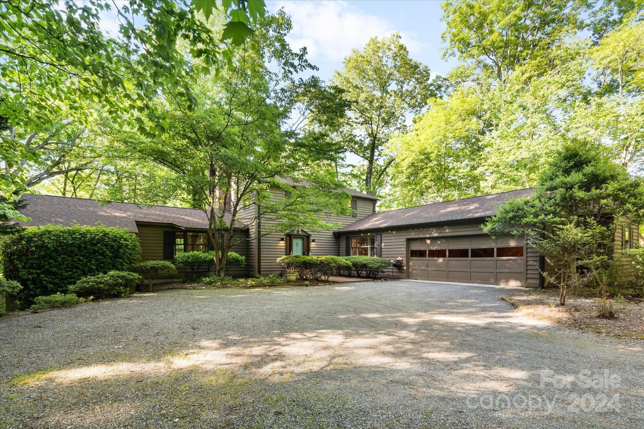 Property Image for 556 Fox Run Lane