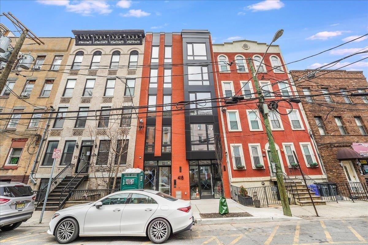Property Image for 418 Monroe St C