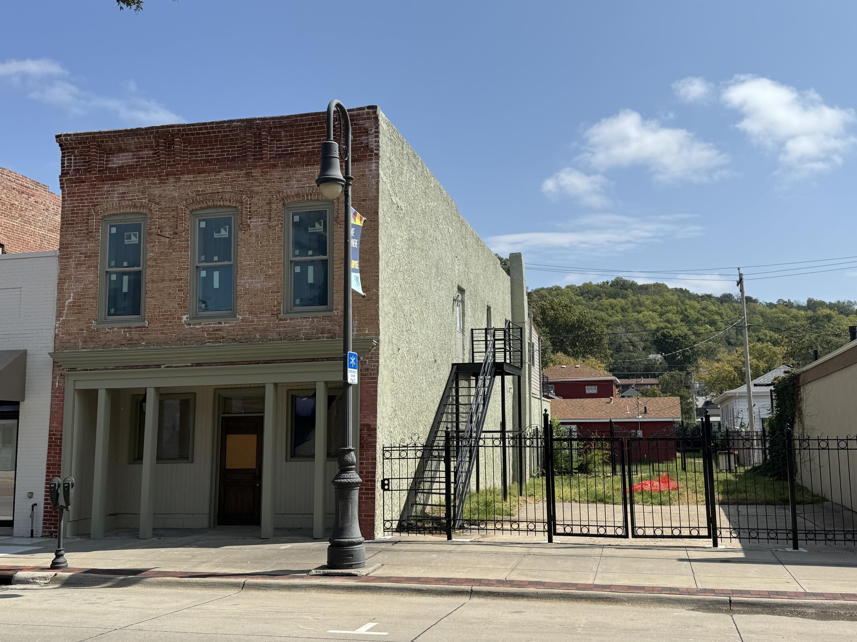 Property Image for 621 S MAIN Street