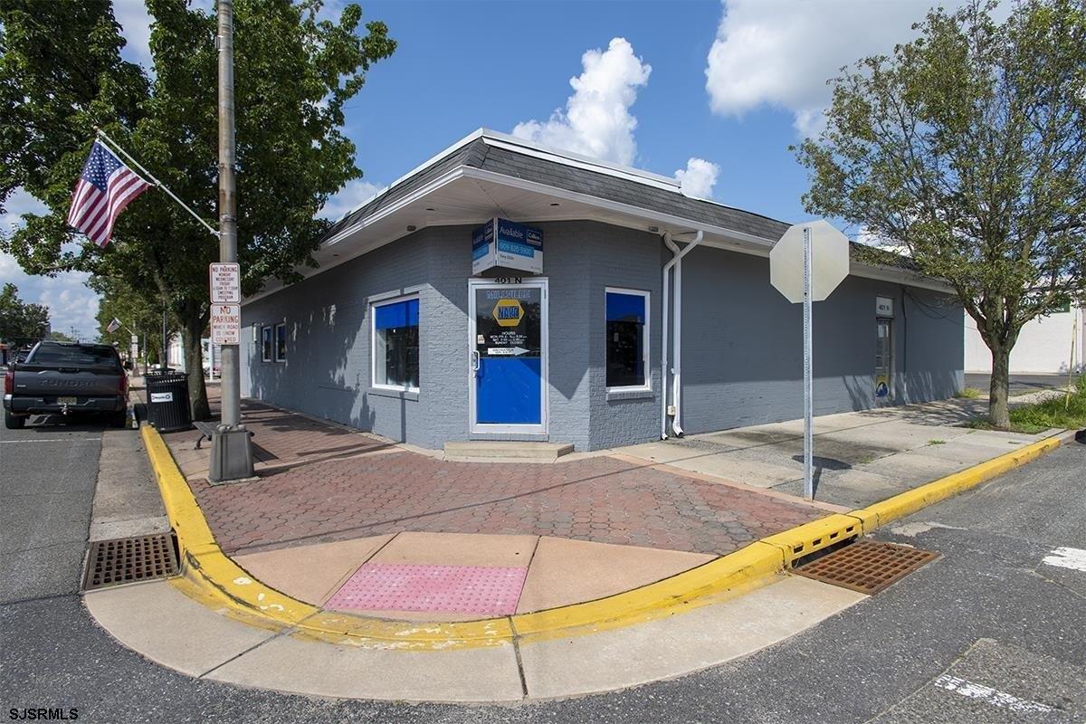 Property Image for 401 High St N Street