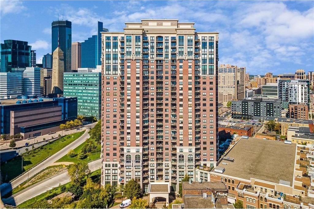 Property Image for 500 E Grant Street 202