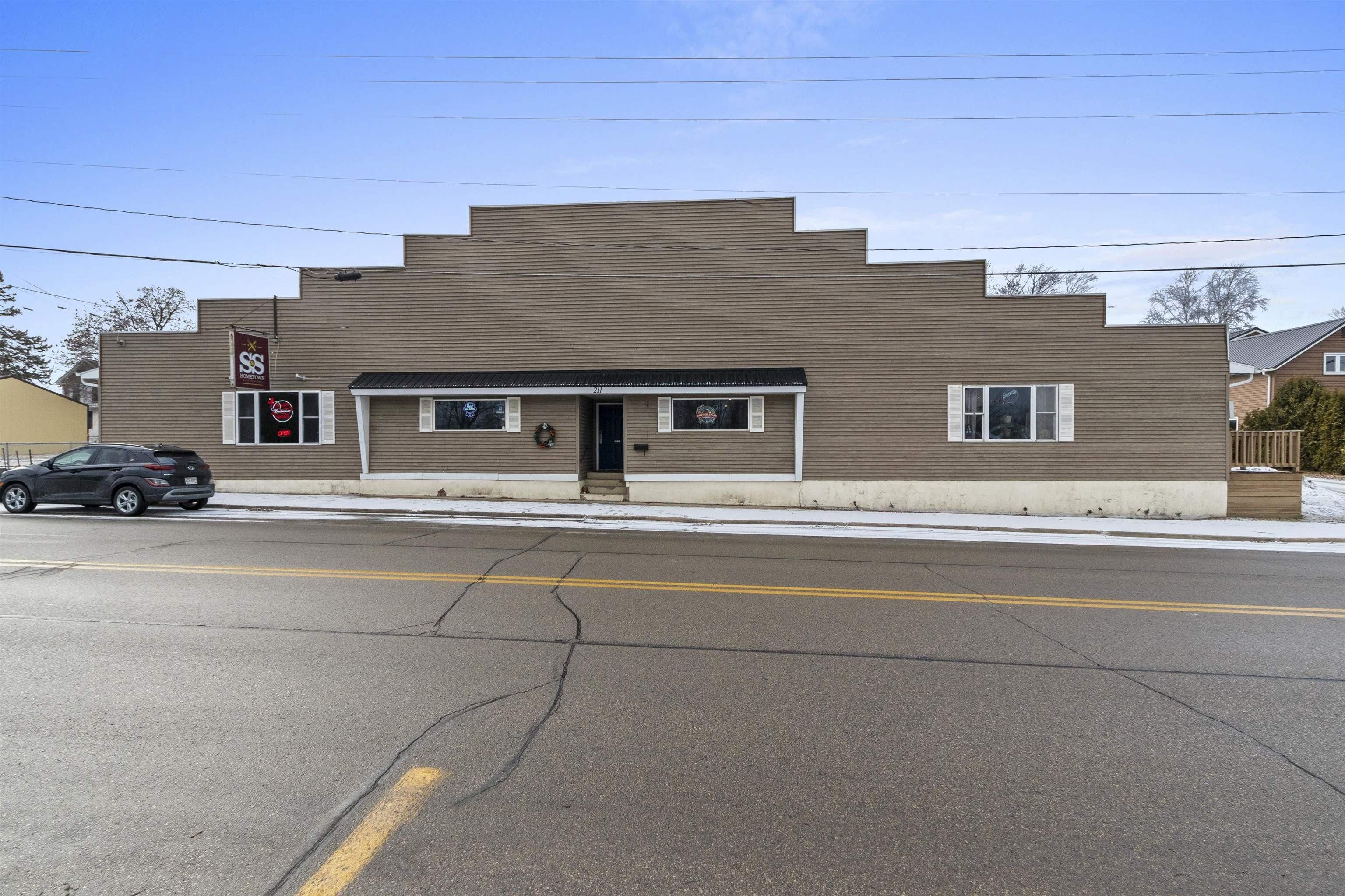 Property Image for 211 N MAPLE Avenue