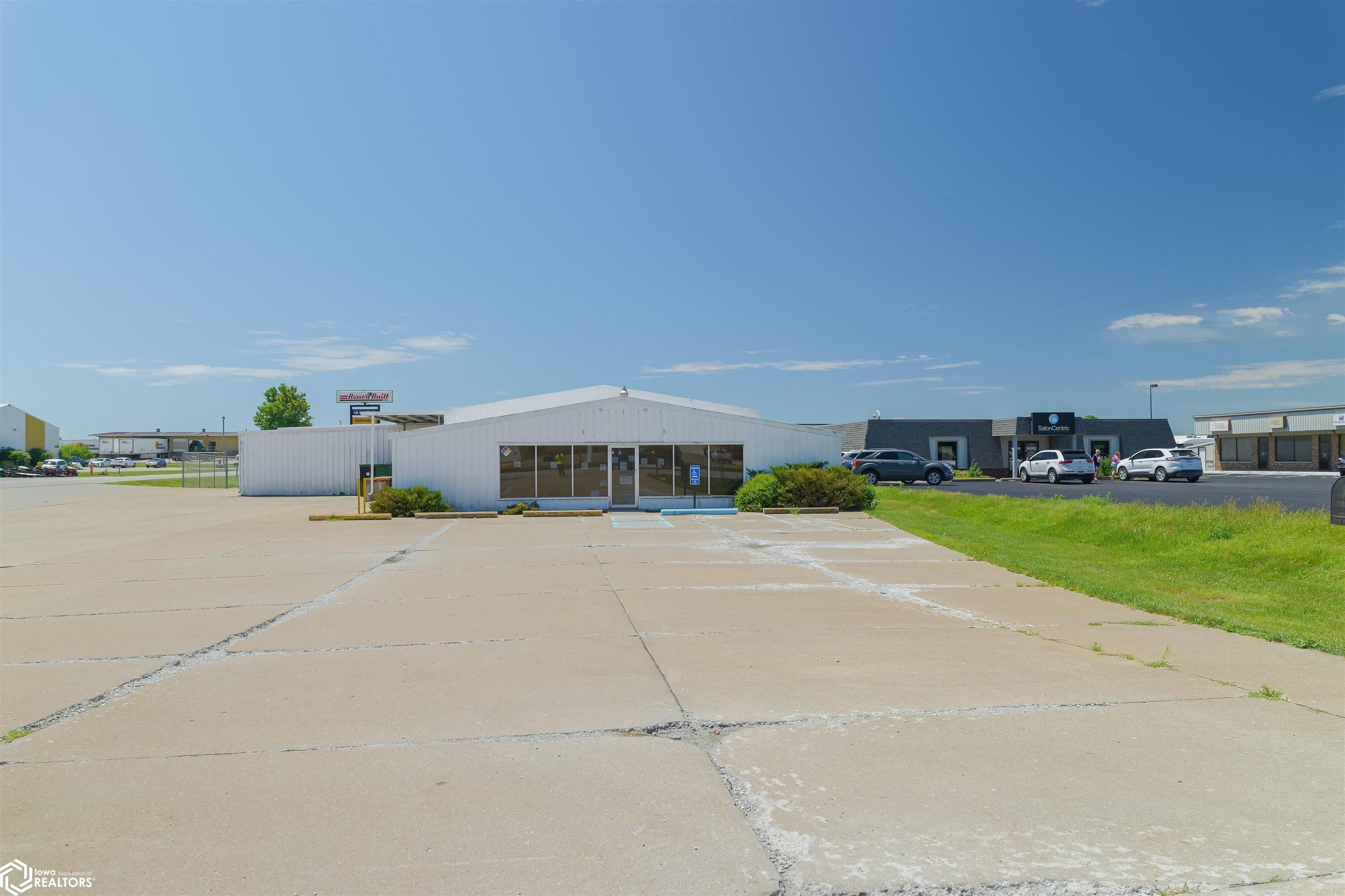 Property Image for 105 W Agency Road