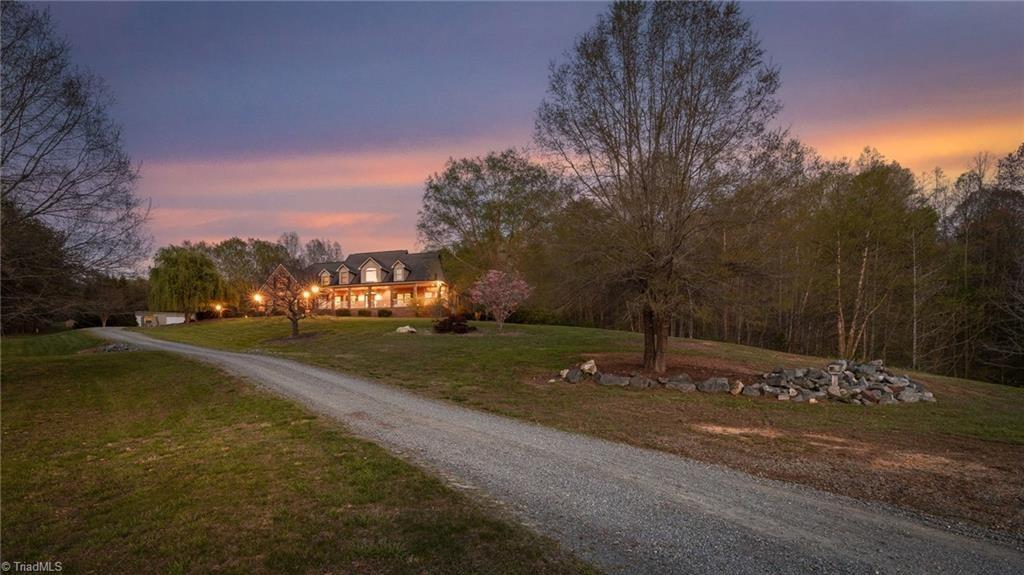 Property Image for 990 Warren Farm Road