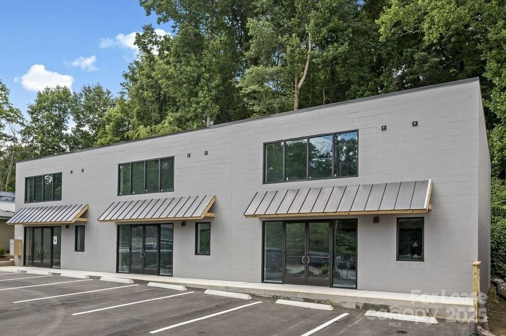 Property Image for 39 Glendale Avenue 101