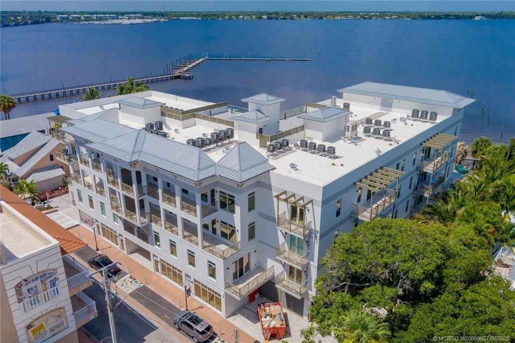 Property Image for 41 SW Seminole Street 210
