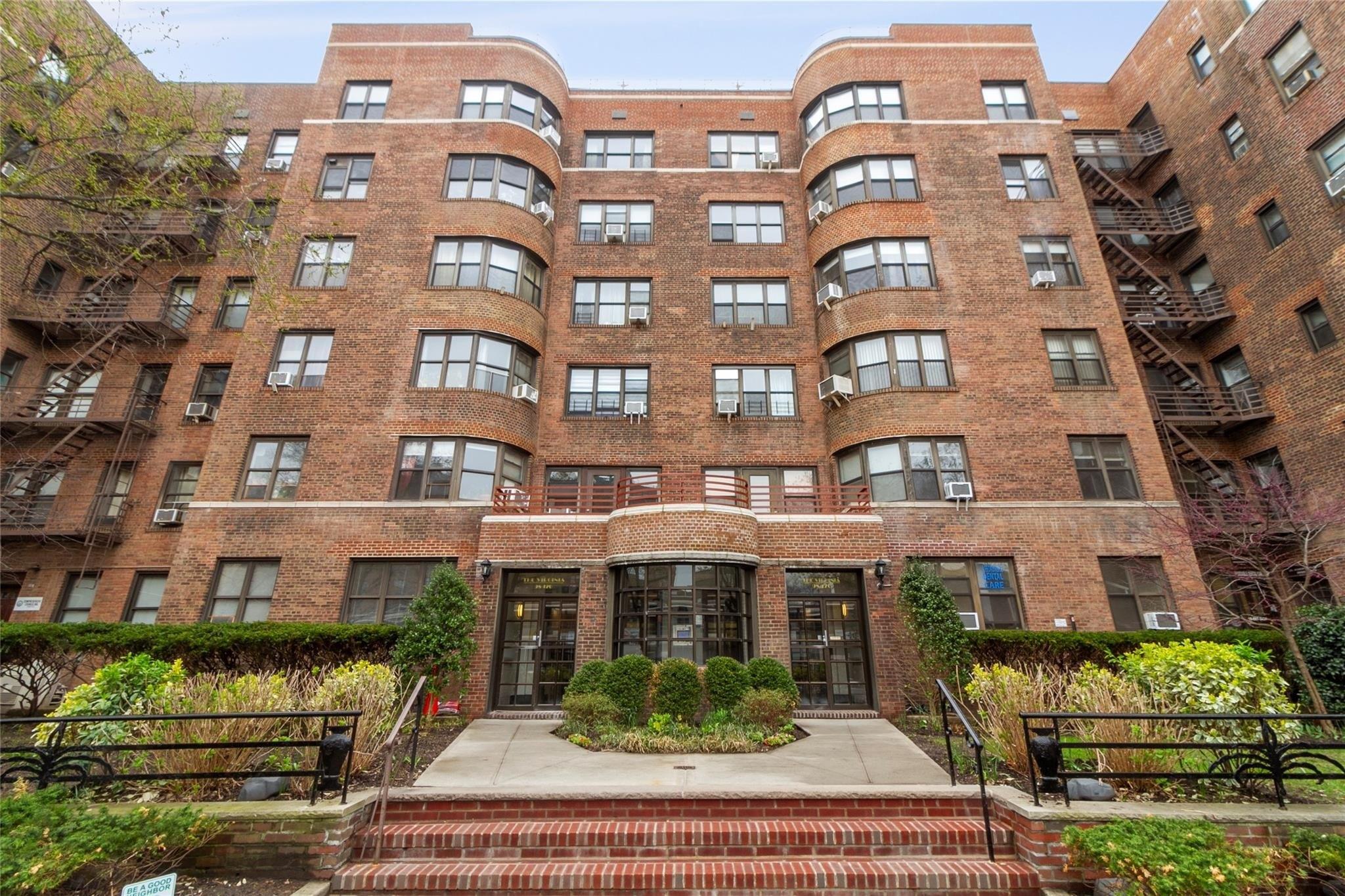 Property Image for 98-120 Queens Boulevard 1 C