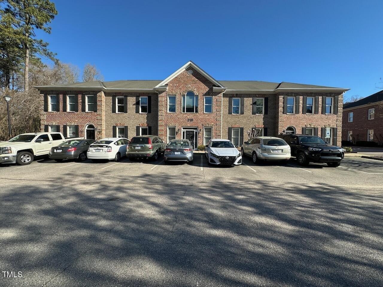 Property Image for 318 W Millbrook Road 105