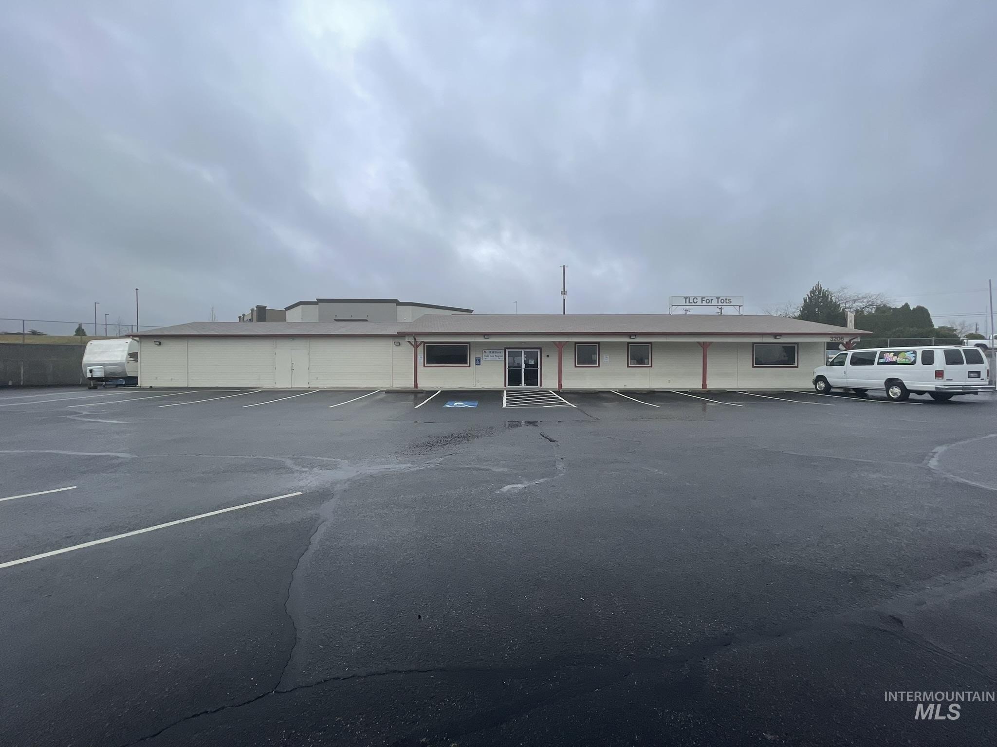 Property Image for 3202 12th Ave Rd
