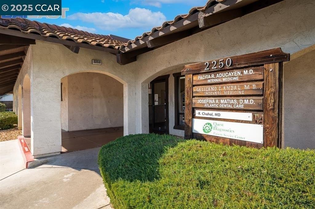 Property Image for 2250 Gladstone Dr #4