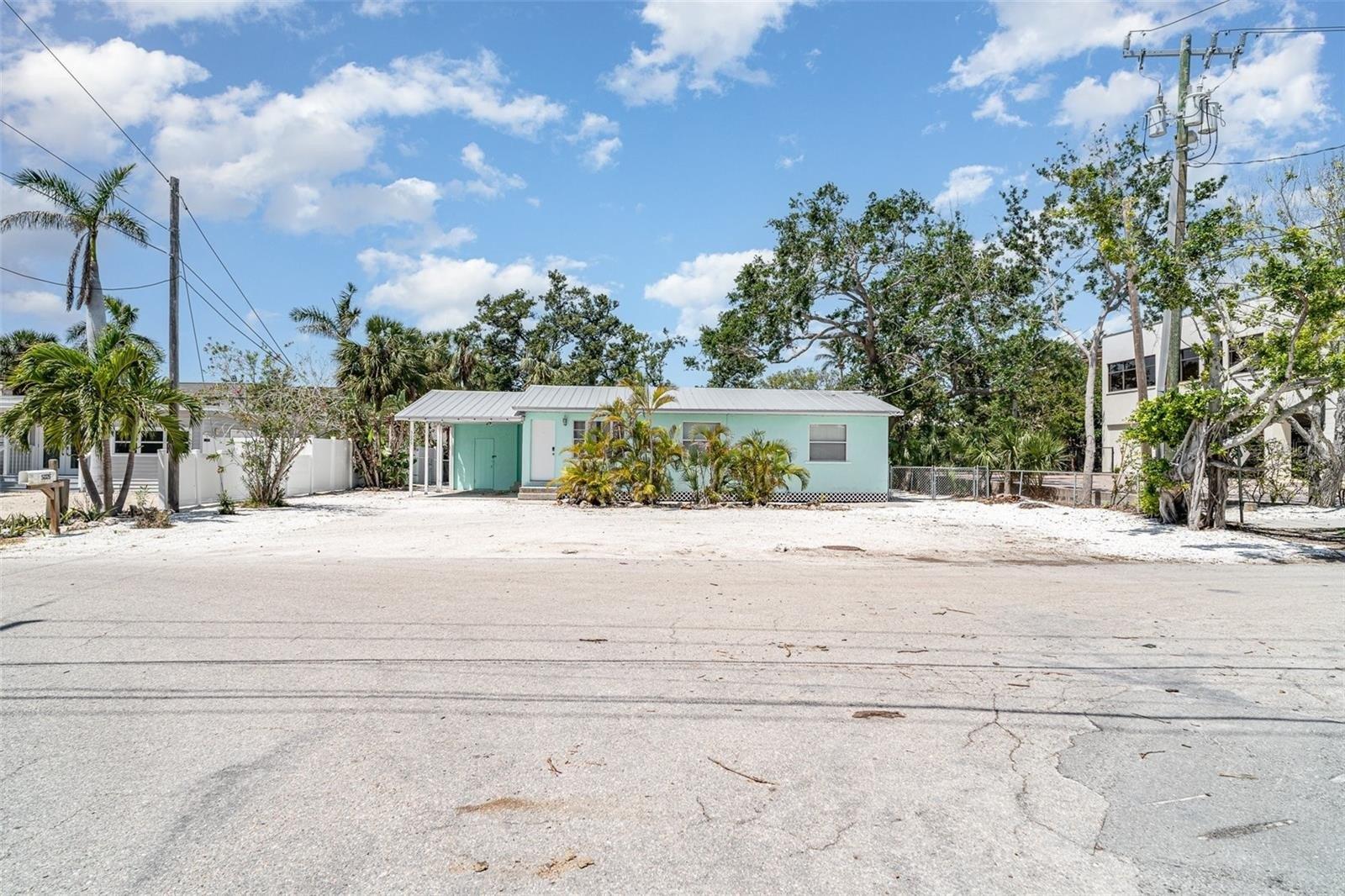 Property Image for 5026 Calle Minorga