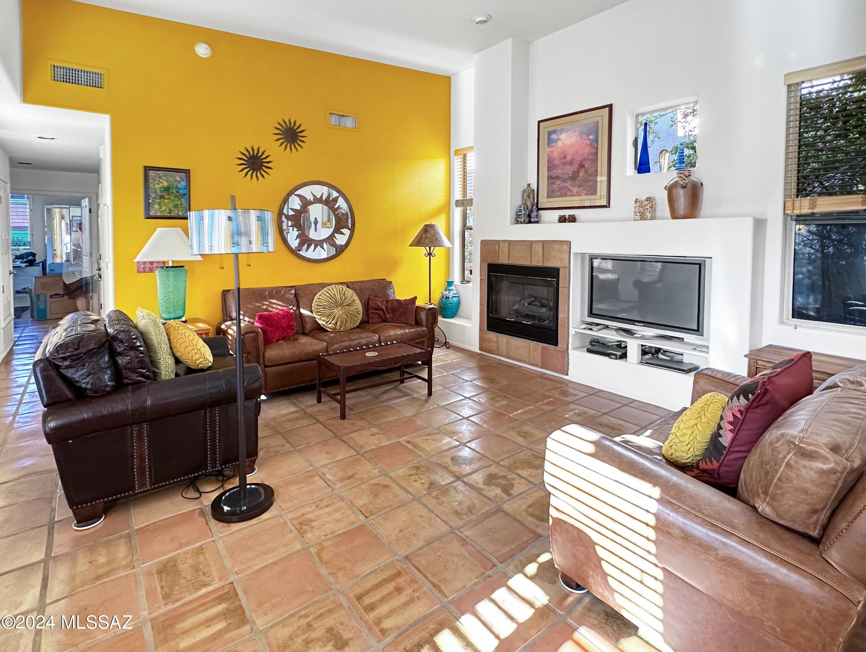 Property Image for 461 S Magnolia Avenue