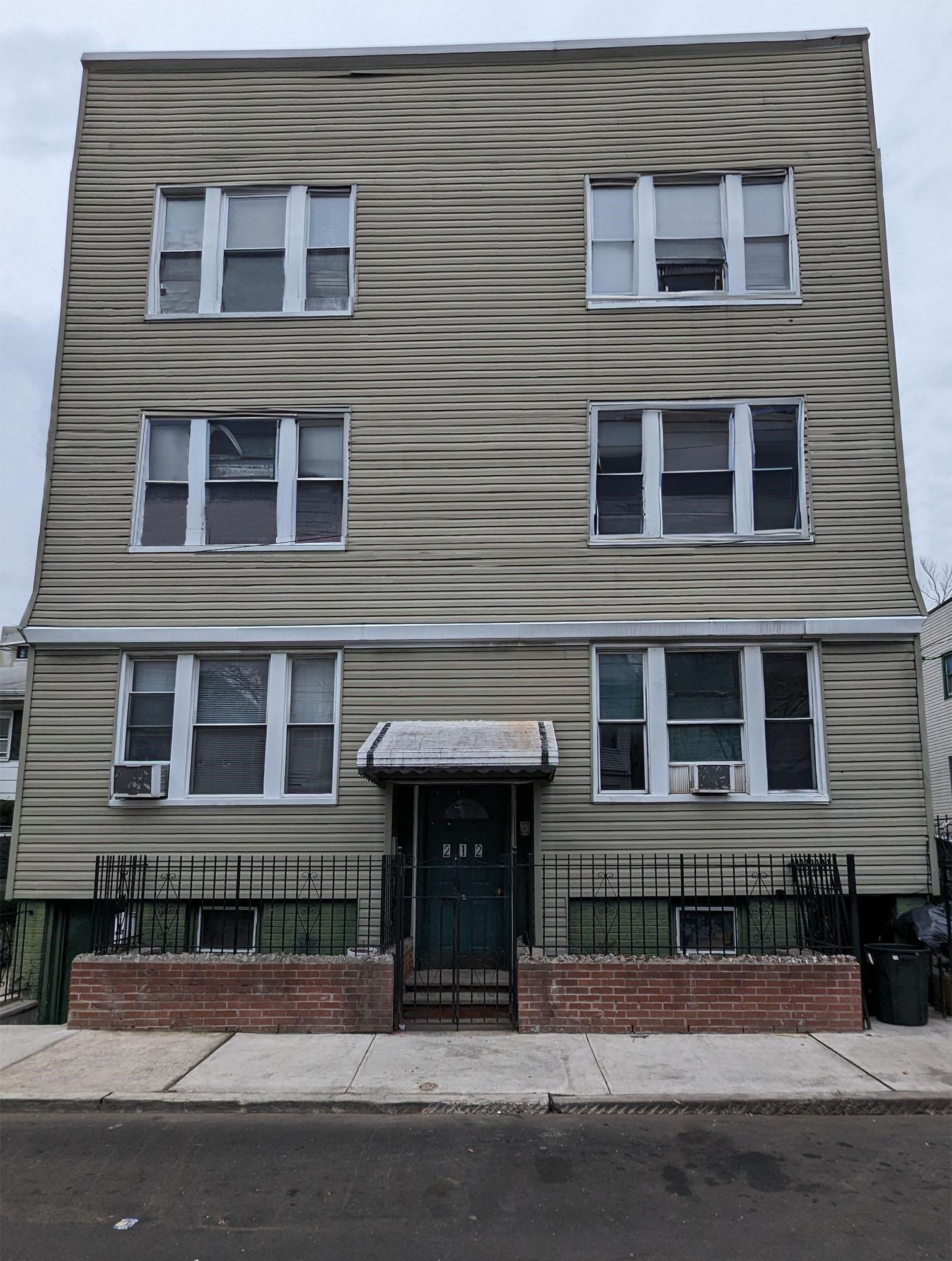 Property Image for 212 Myrtle Ave