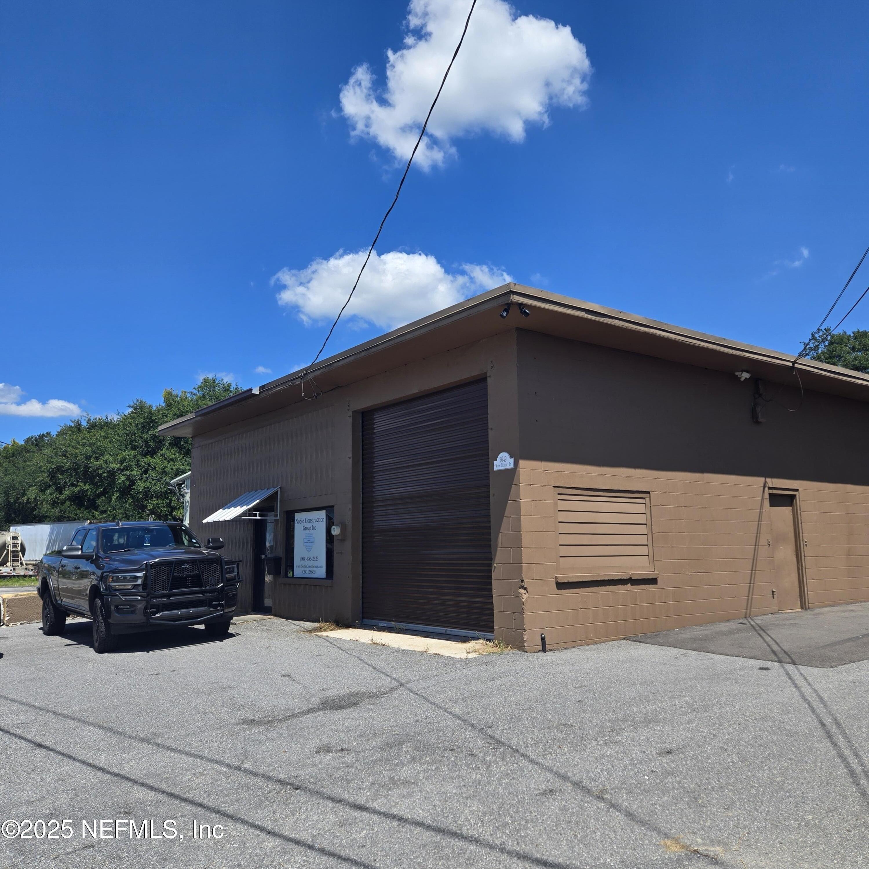 Property Image for 2649 W BEAVER Street