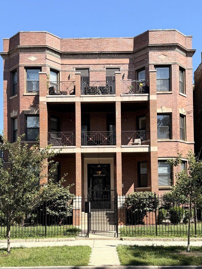 Property Image for 1534 E Marquette Road