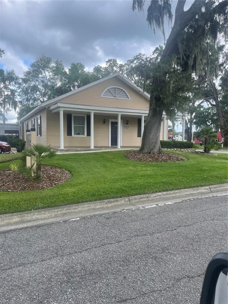 Property Image for 606 Sw 3 Avenue