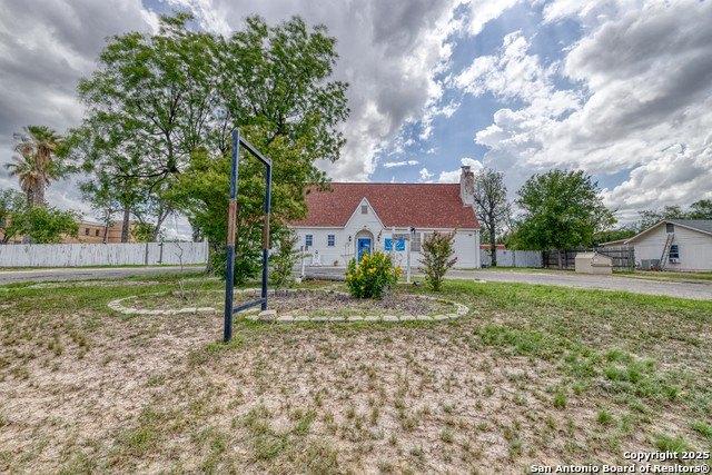Property Image for 1007 N Getty St