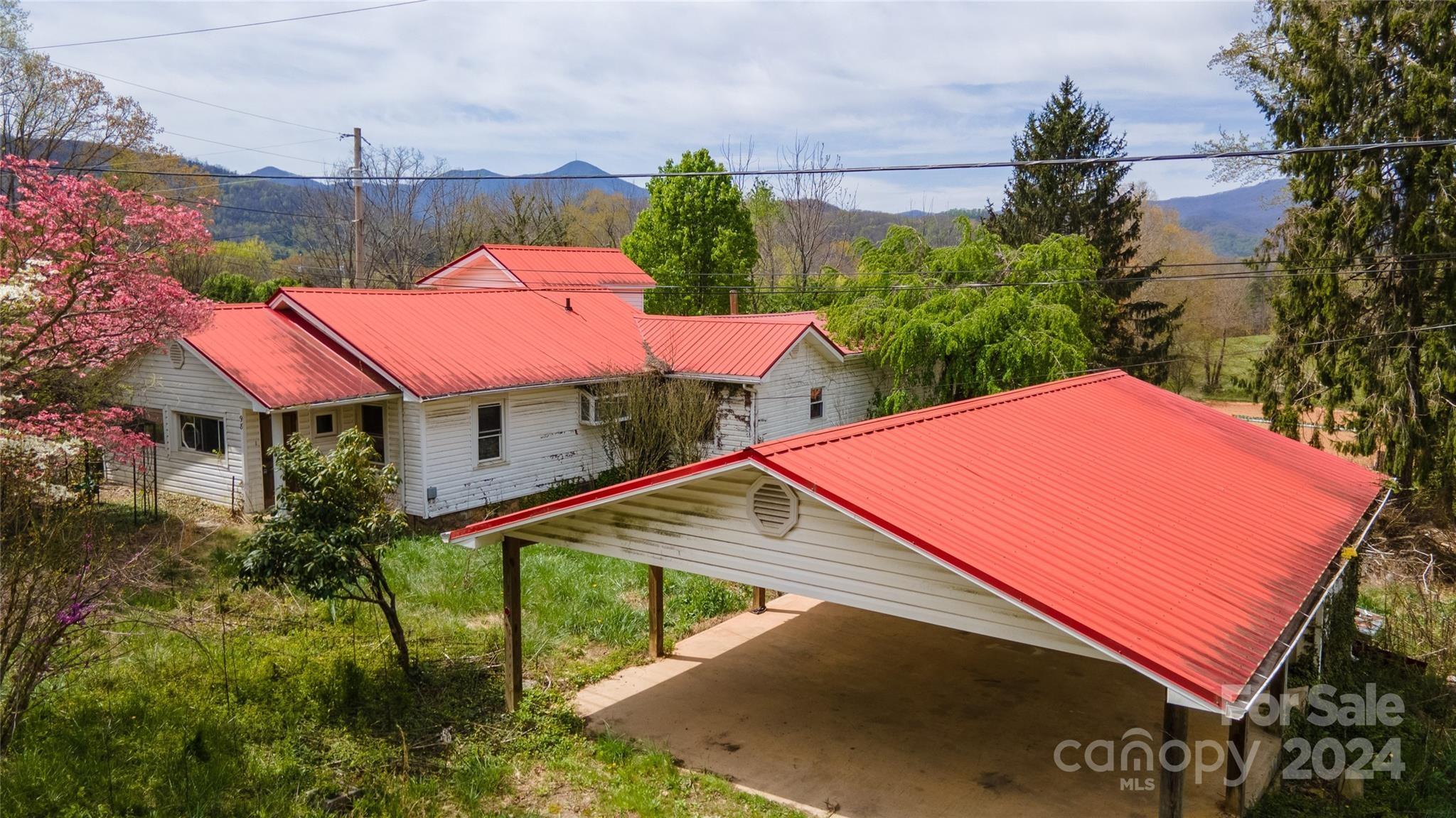 Property Image for 98 Lower Glady Fork Road