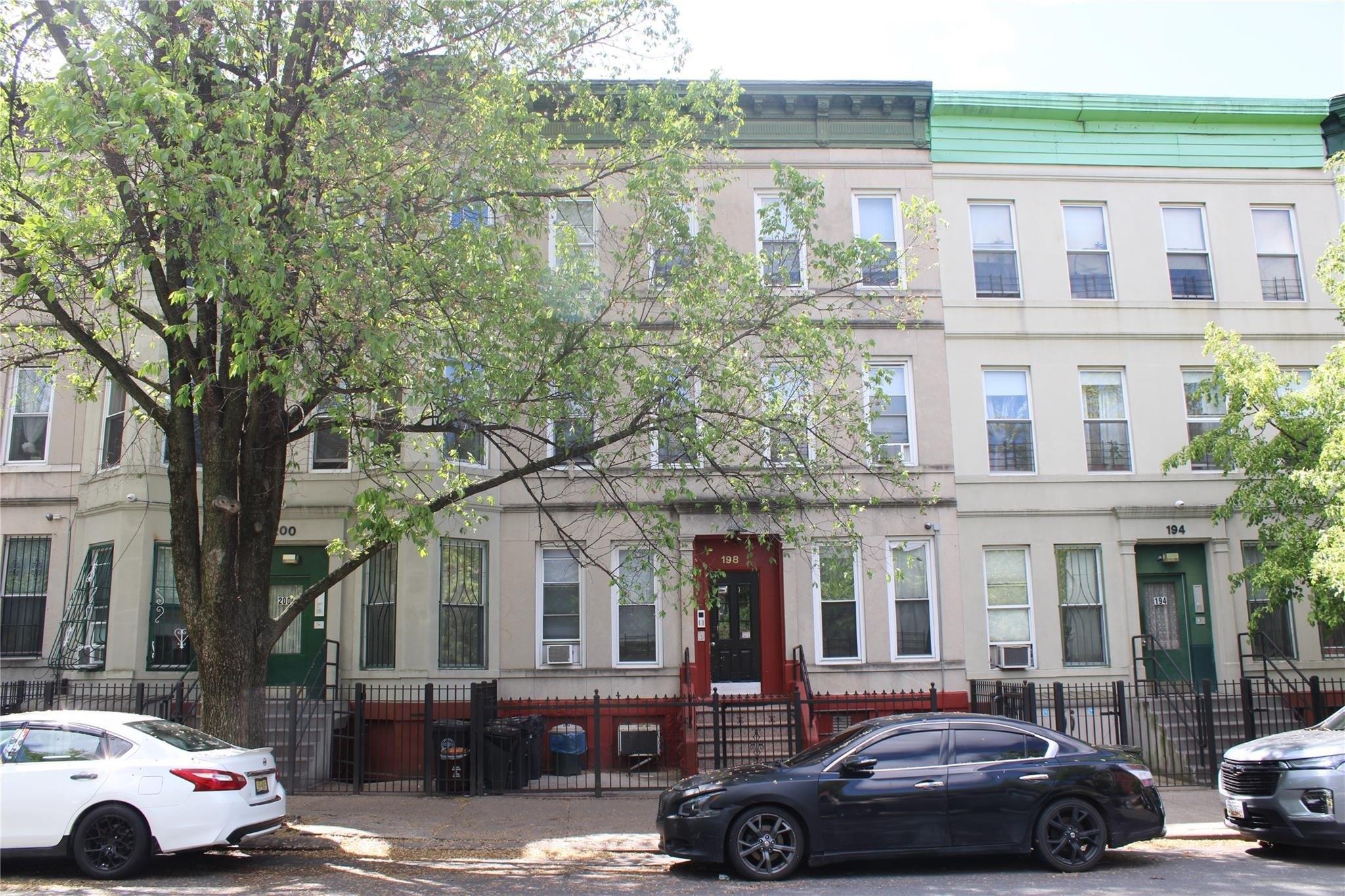 Property Image for 198 Hull Street