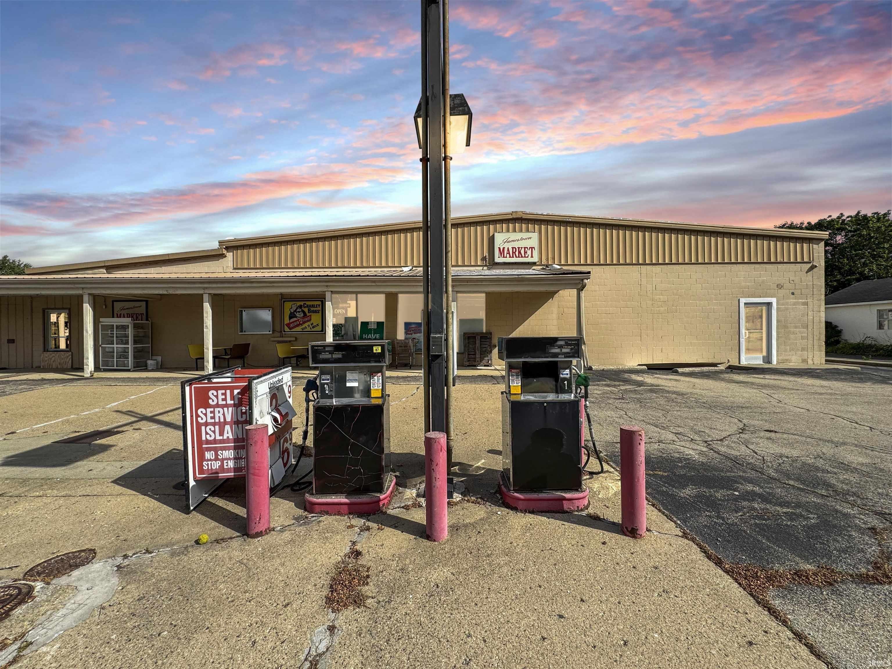 Property Image for 33 W Brush Street