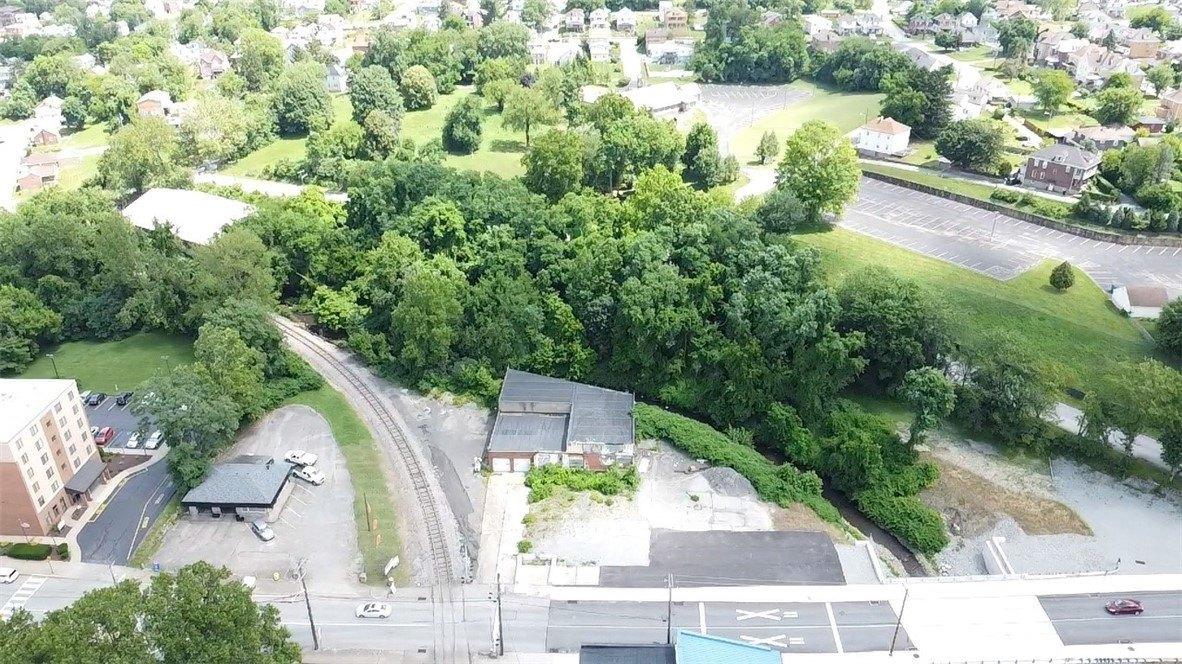 Property Image for 143-145 E Main St