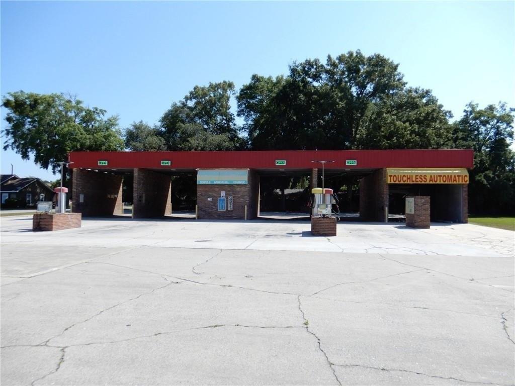 Property Image for 2004 S Commercial Drive
