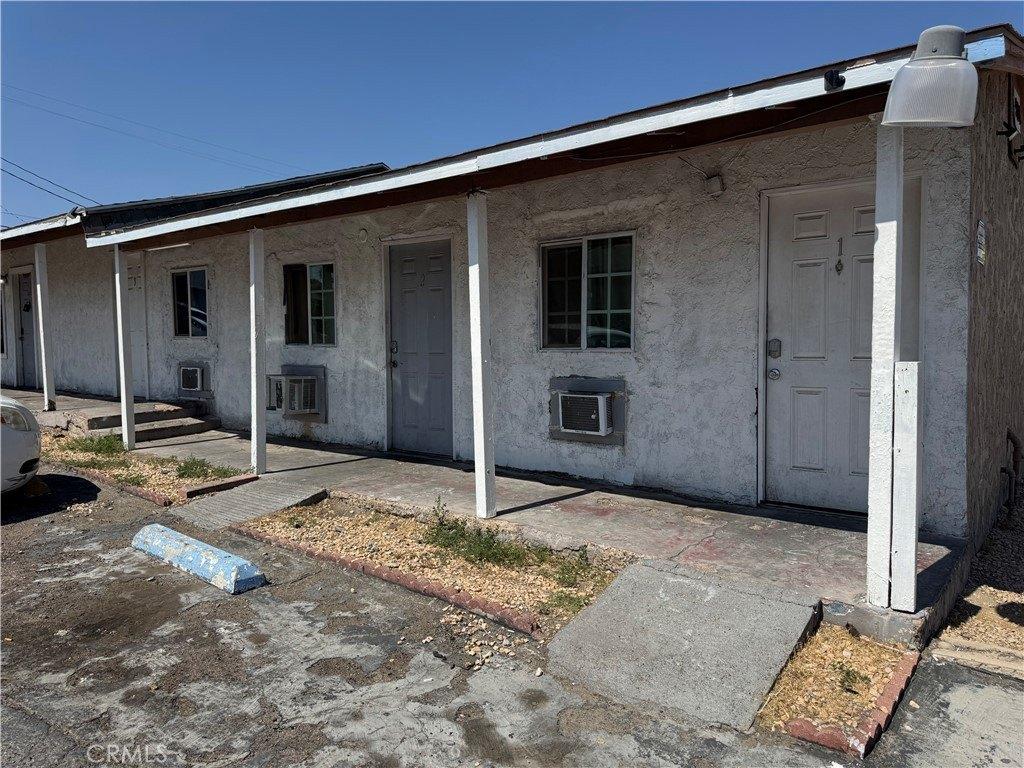 Property Image for 924 E Main Street