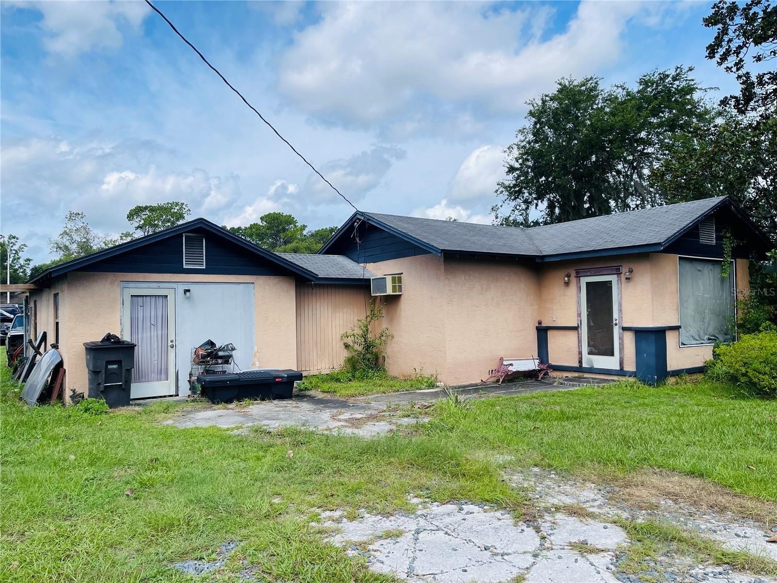 Property Image for 2506 N Magnolia Avenue