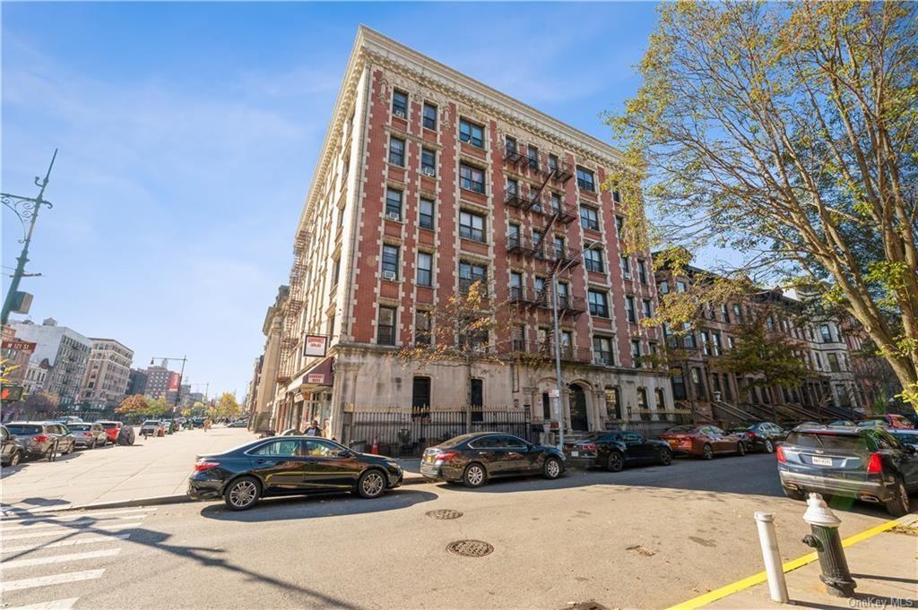 Property Image for 100 W 121 Street 64
