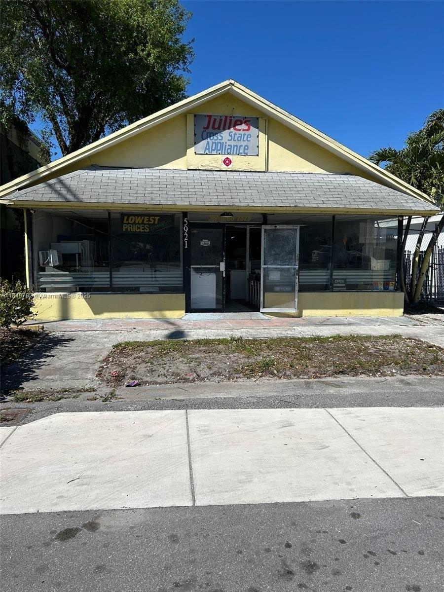 Property Image for 5921 W Hallandale Beach Blvd