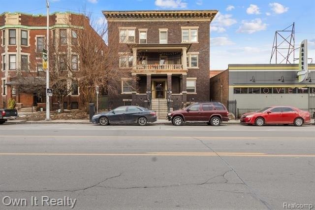 Property Image for 4622 2ND Avenue
