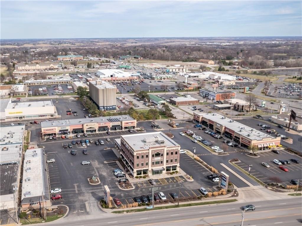 Property Image for 1209 E N Belt Highway