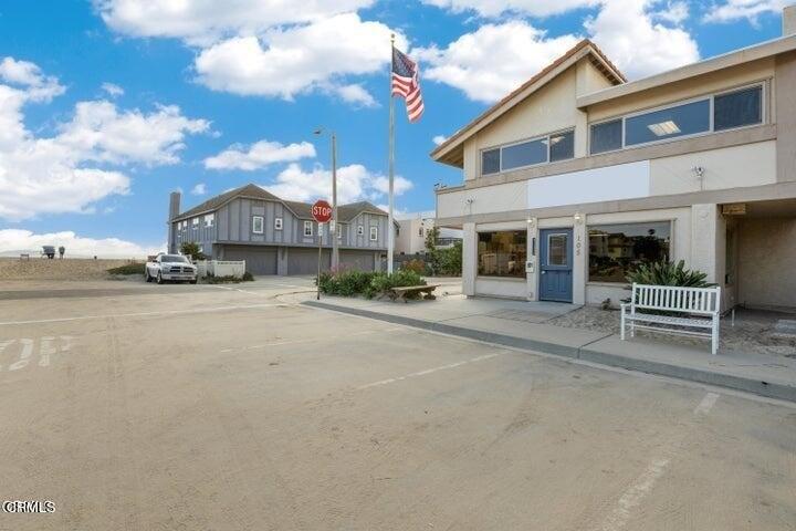 Property Image for 105 Los Altos Street