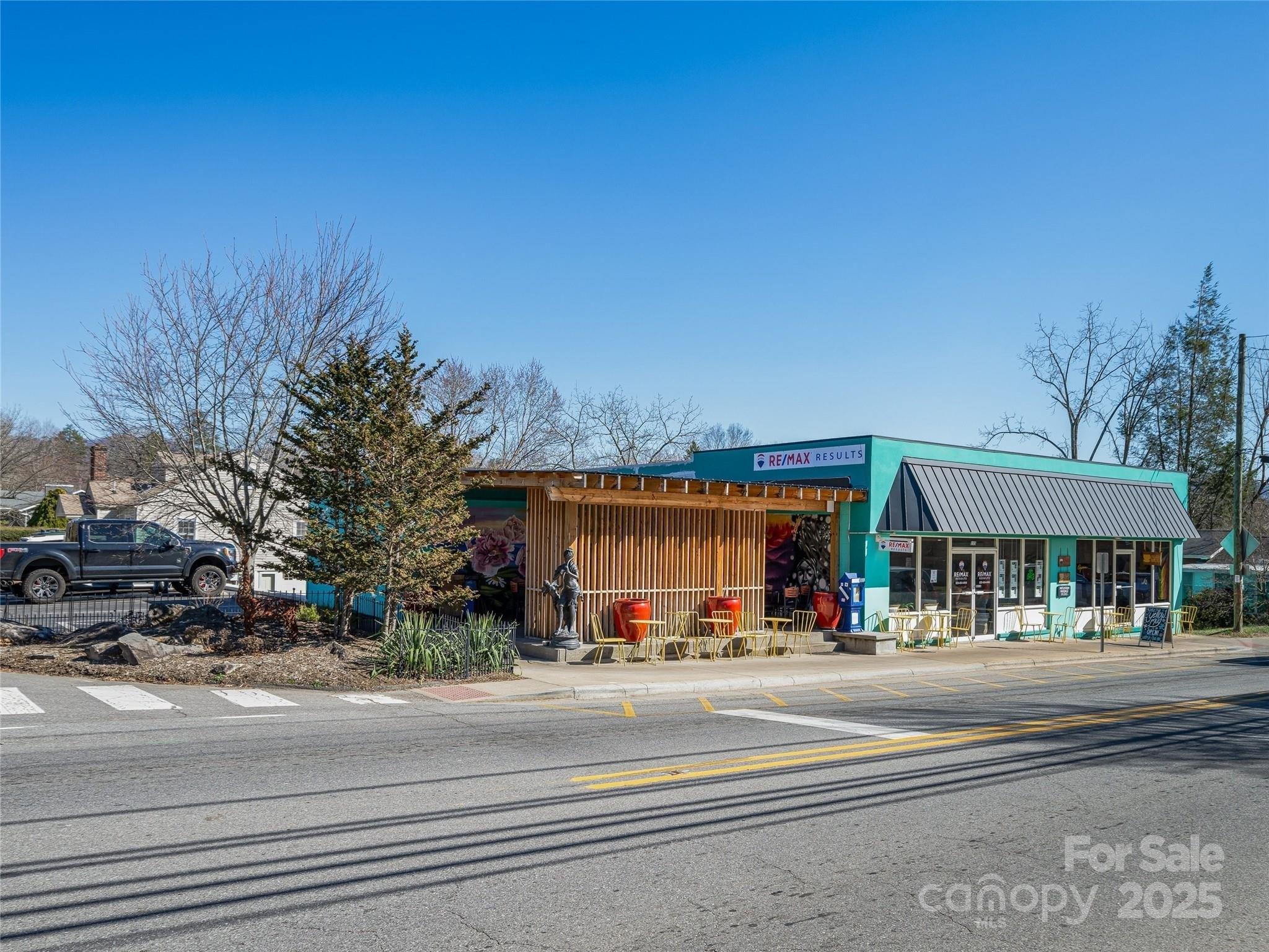 Property Image for 113 & 115 N Main Street