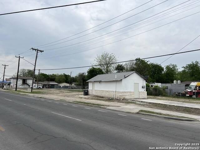 Property Image for 114 historic old hwy 90