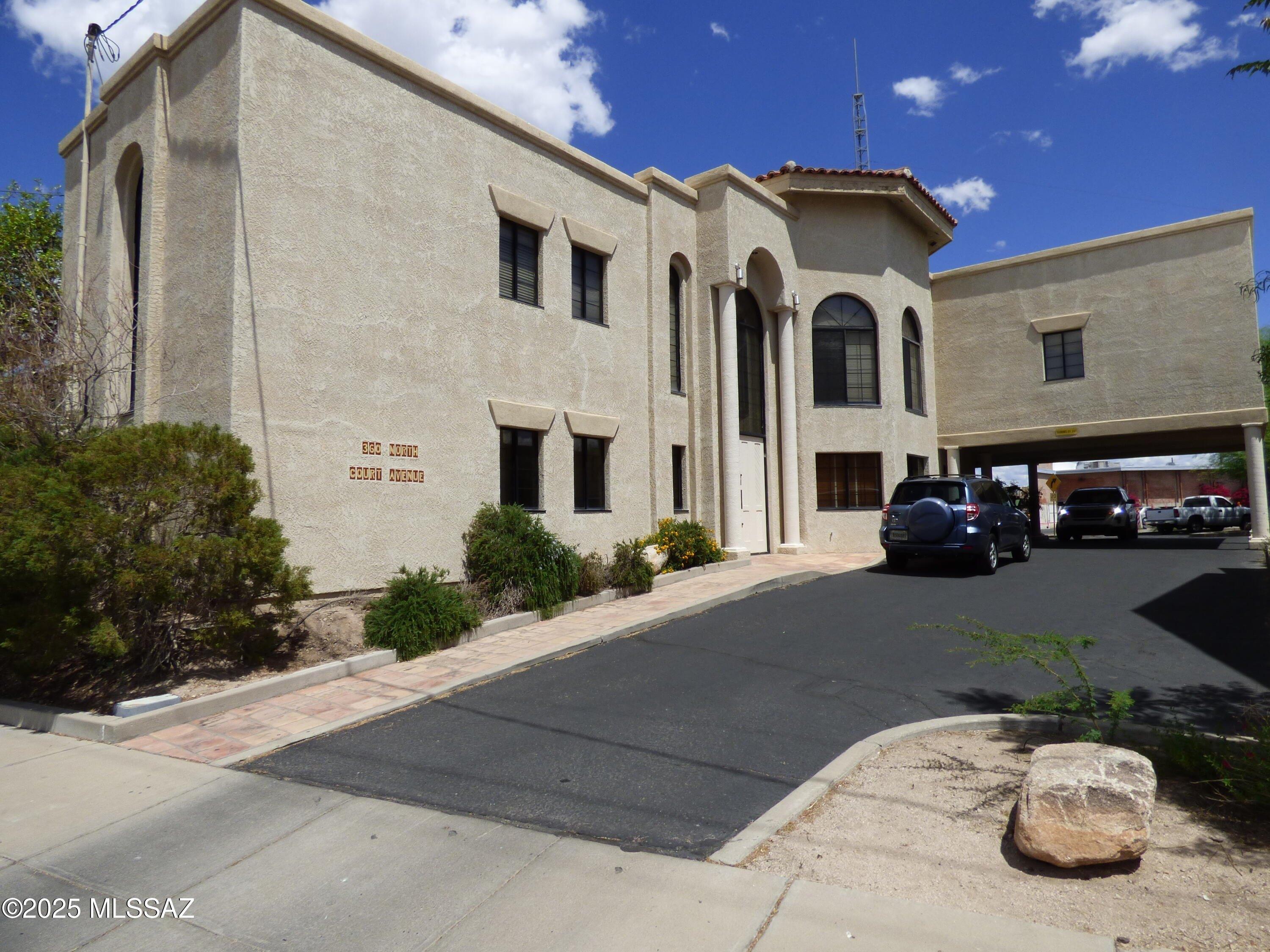Property Image for 360 N Court Avenue