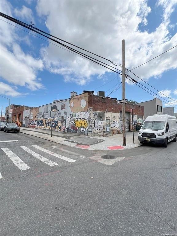 Property Image for 122 Kingsland Avenue