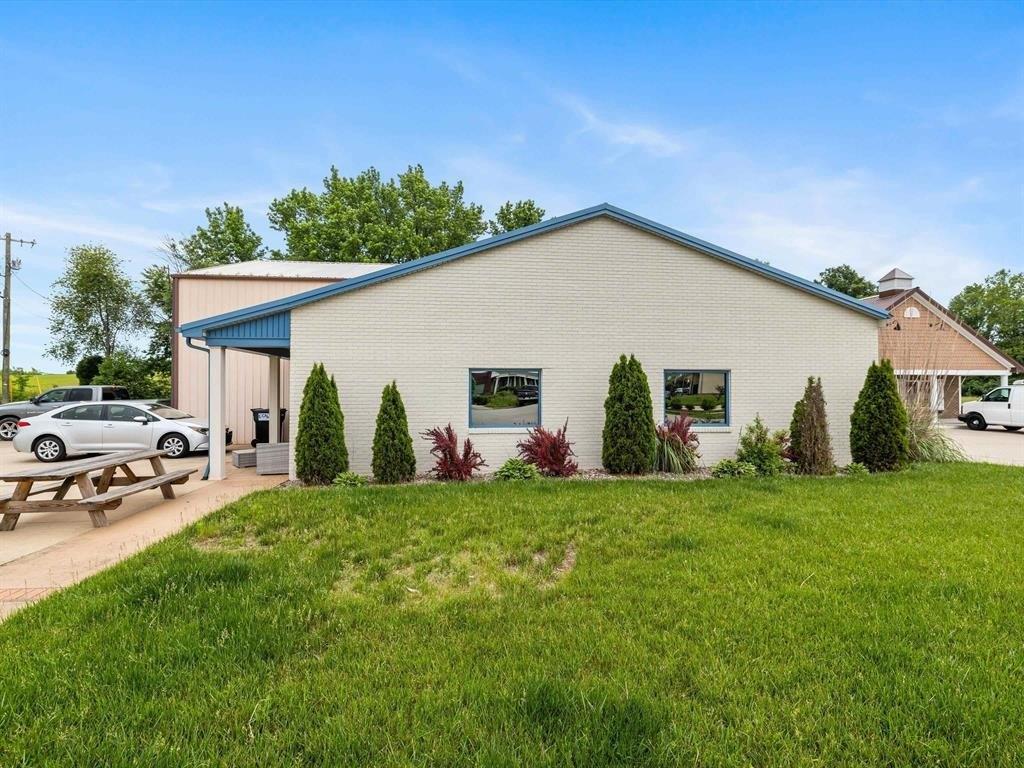 Property Image for 3156 Commonwealth Court