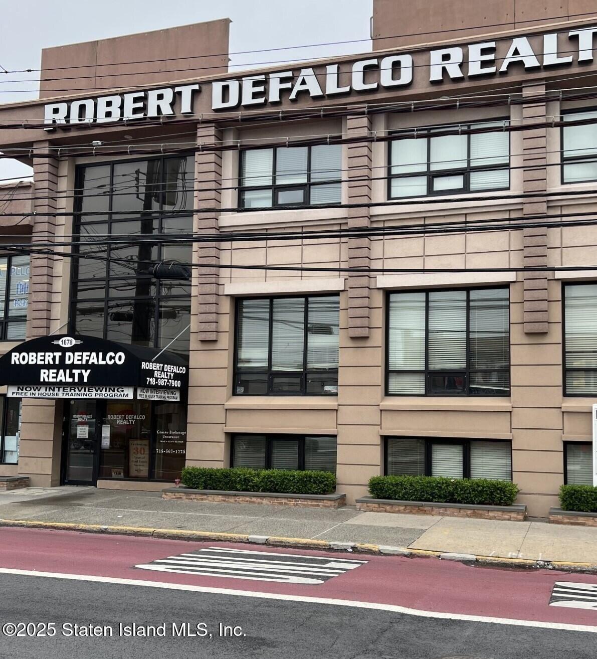 Property Image for 1678 Hylan Boulevard 2m