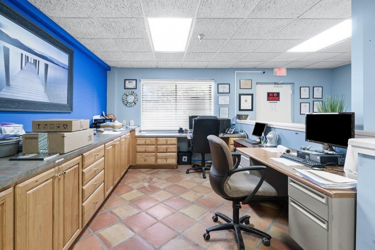 Property Image for 400 Executive Center Drive 209