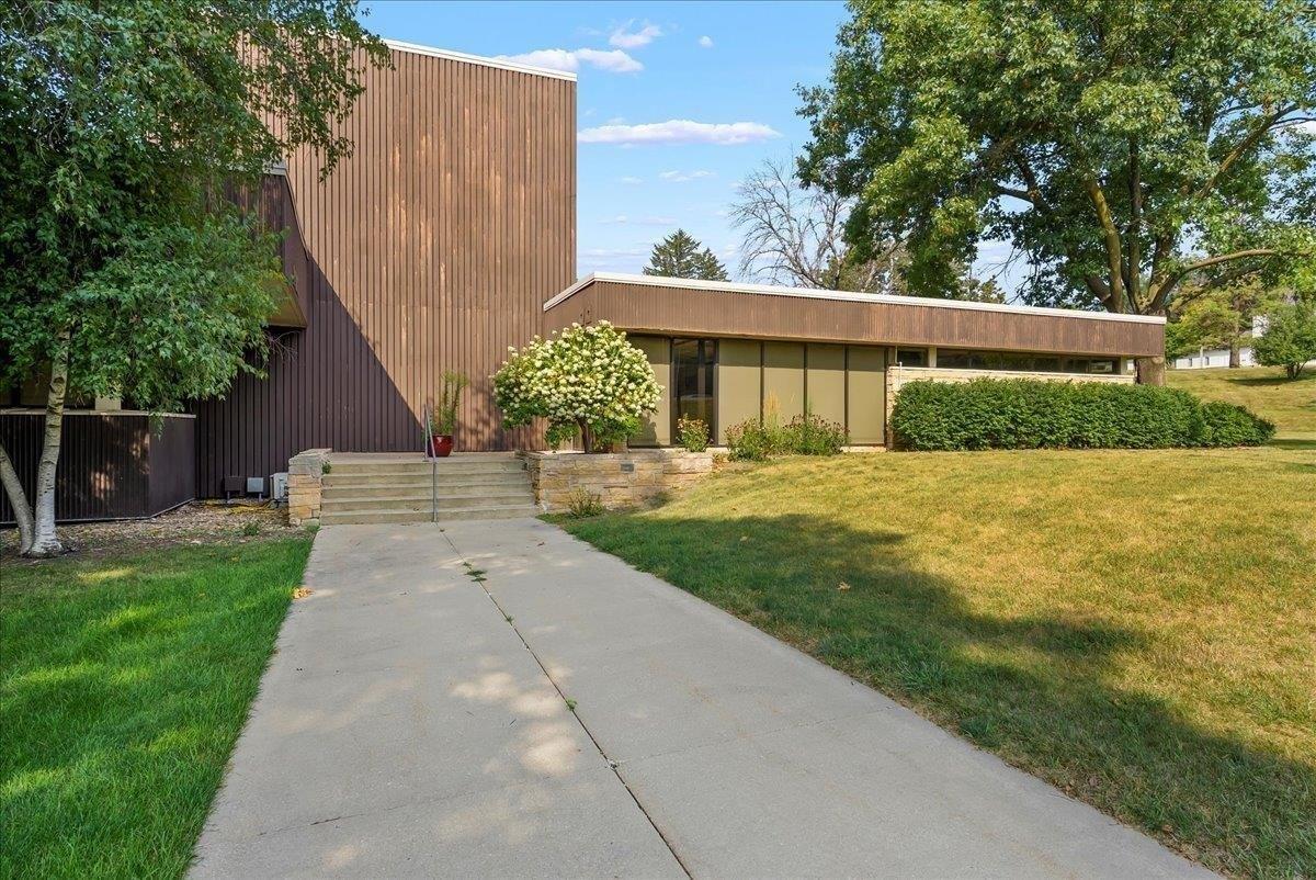 Property Image for 110 SE 12 Street