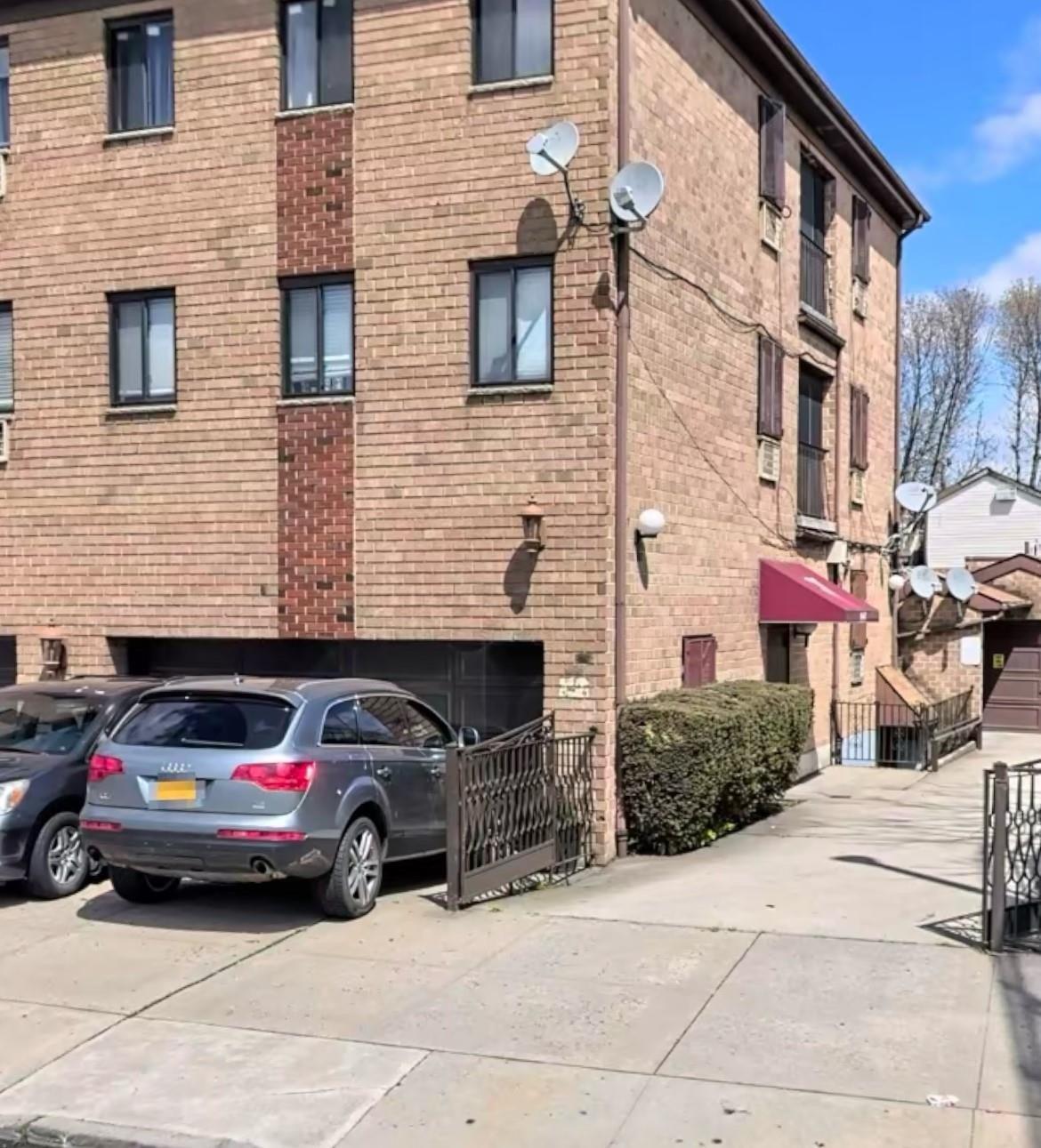 Property Image for 89-07 North Conduit Avenue
