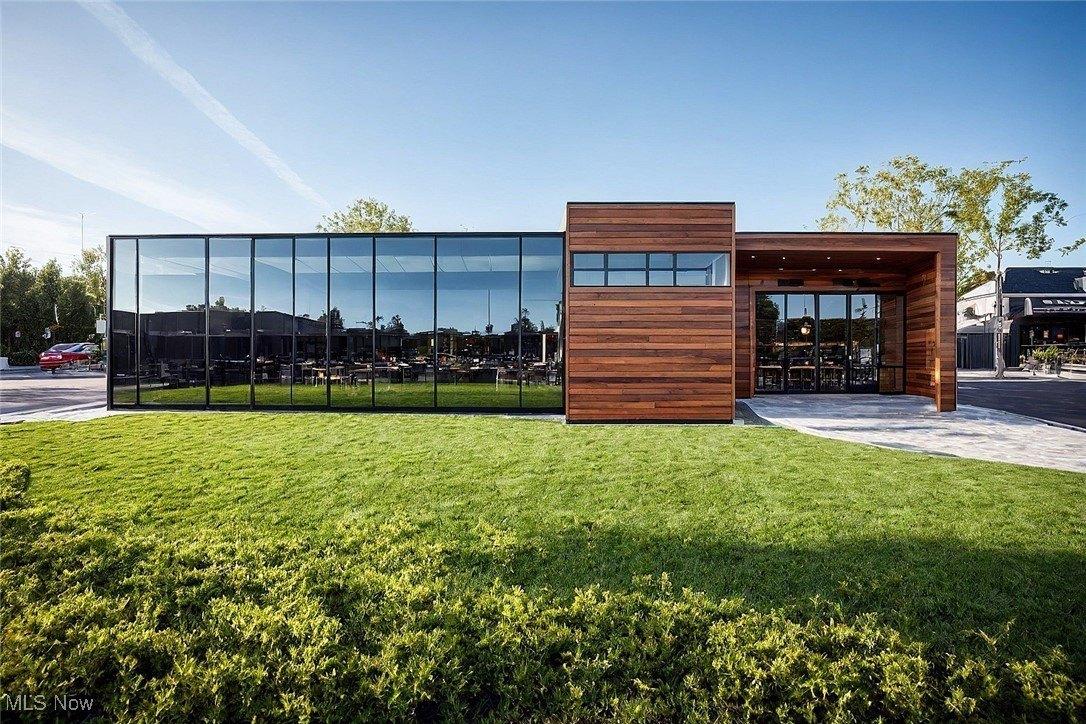 Property Image for 5222 Ridge Road