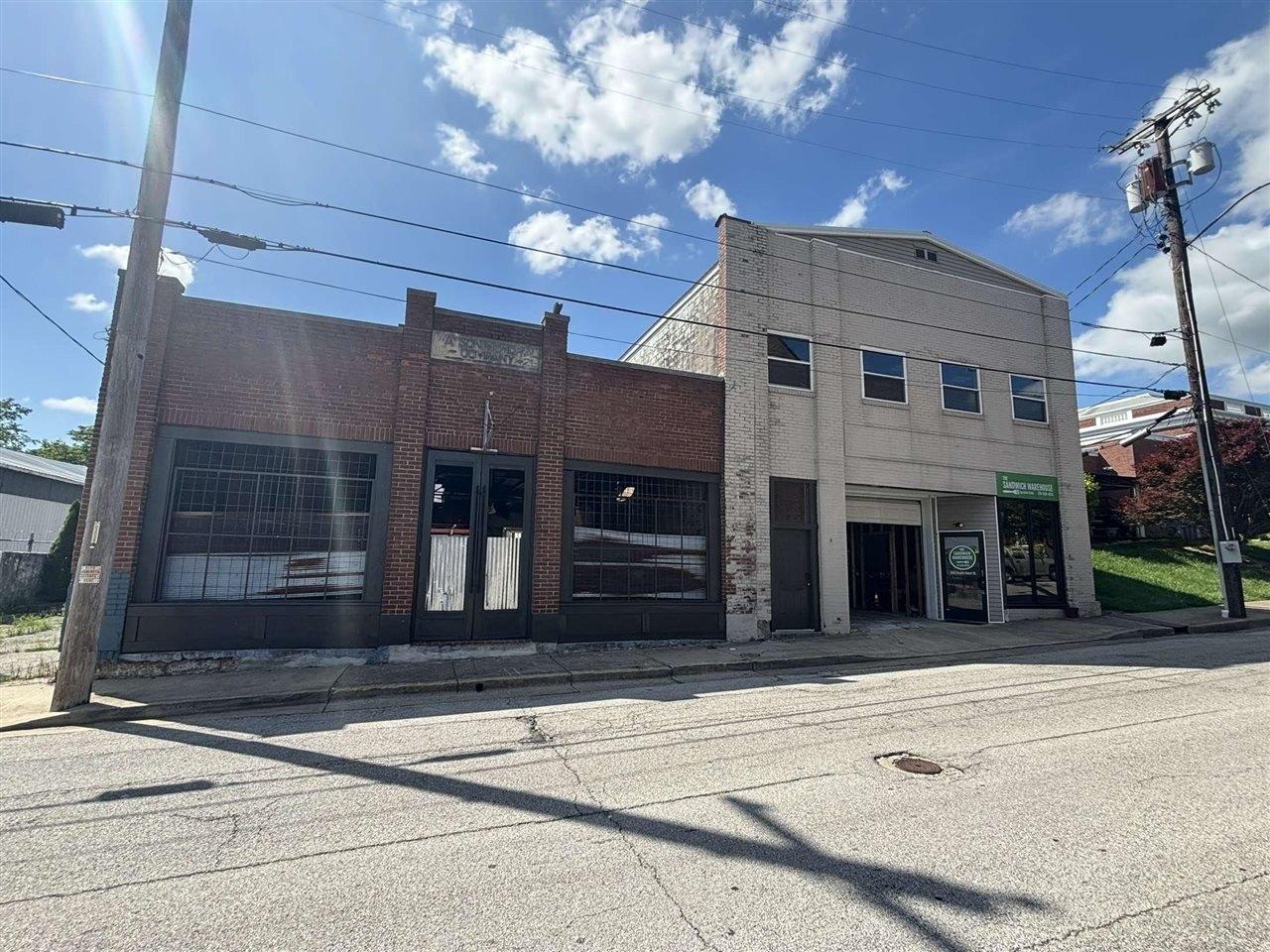 Property Image for 203 & 205 S Race Street