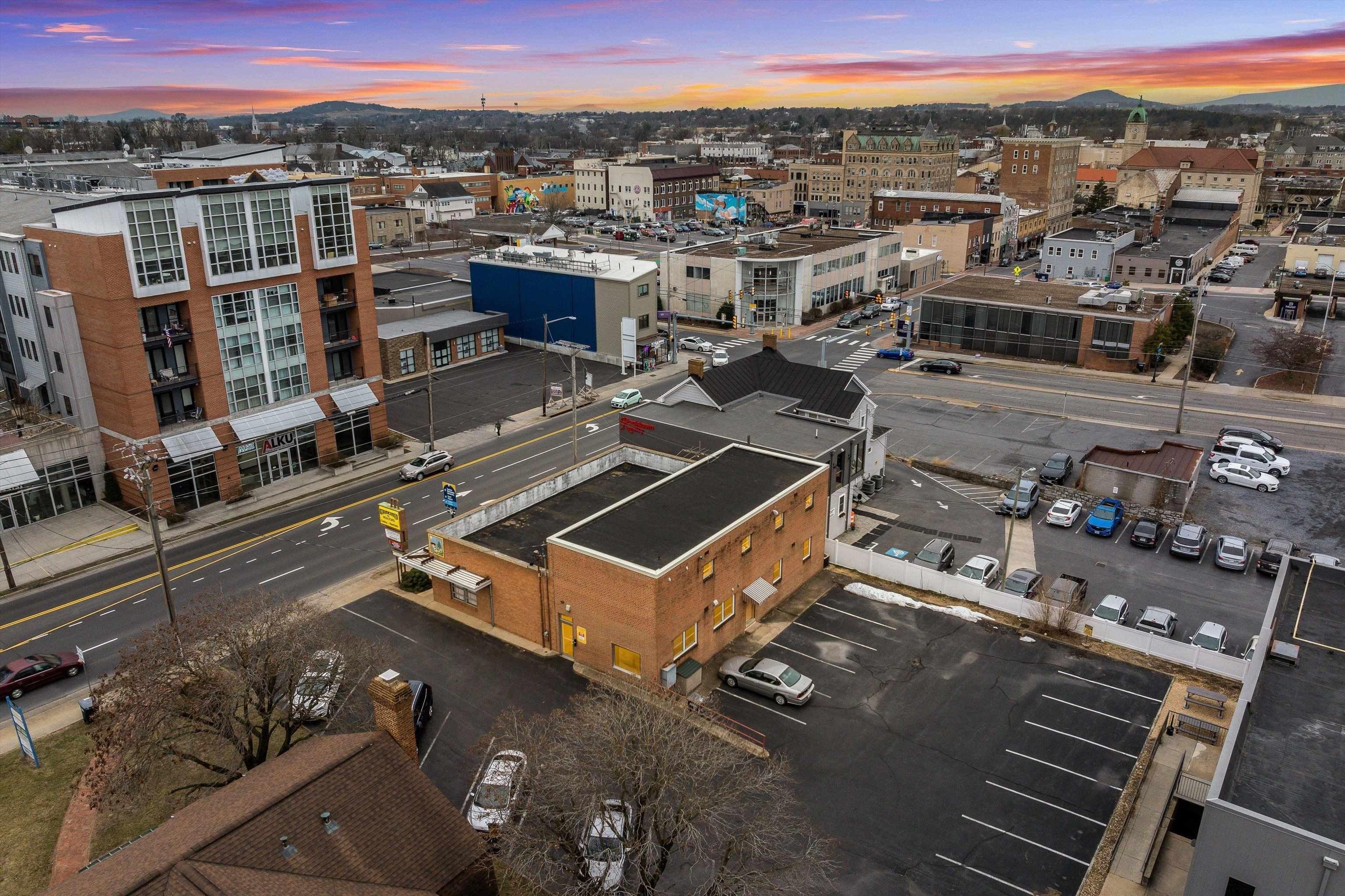 Property Image for 234 E Market St
