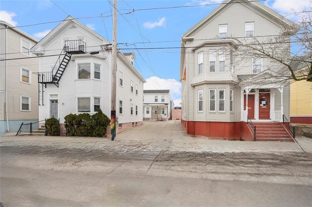 Property Image for 98 Penn Street